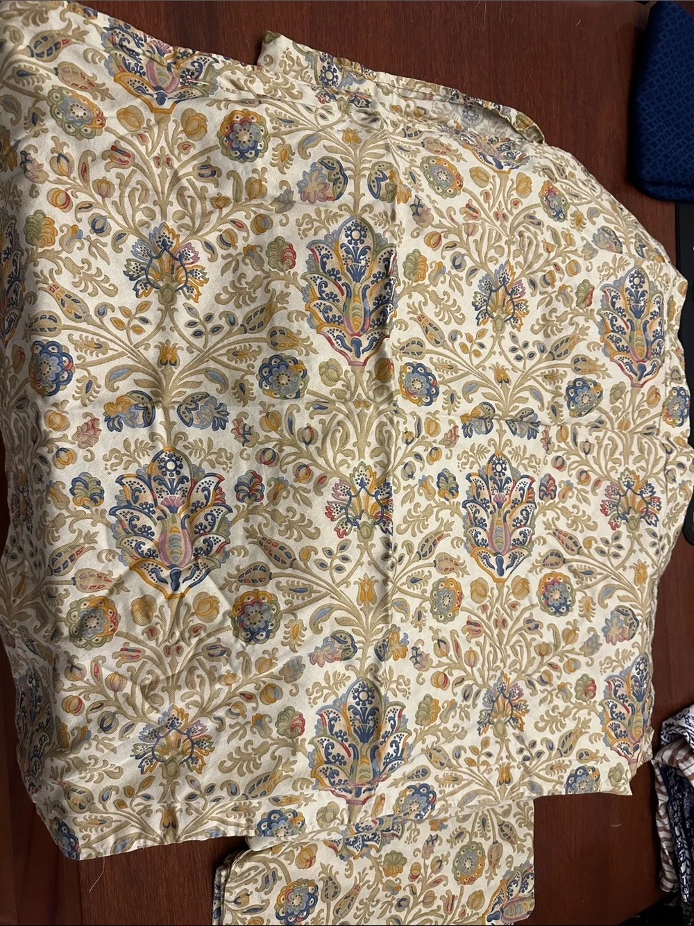 Lauren Ralph Lauren Cream Floral Paisley Duvet Cover and shams